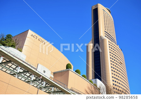 Hamamatsu City Act Tower under clear skies 98285658