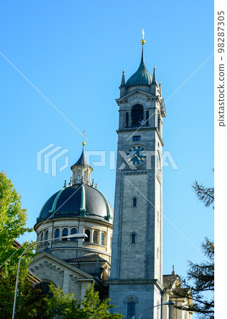 beautiful scenery of zurich switzerland 98287305
