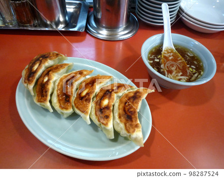 烤餃子02 98287524