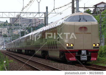 Sleeper Limited Express Sunrise Seto / Izumo 98288005