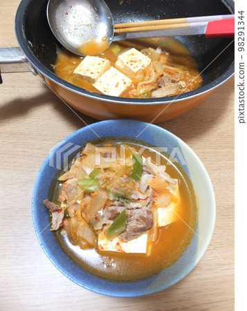 泡菜火鍋泡菜菜 98291344