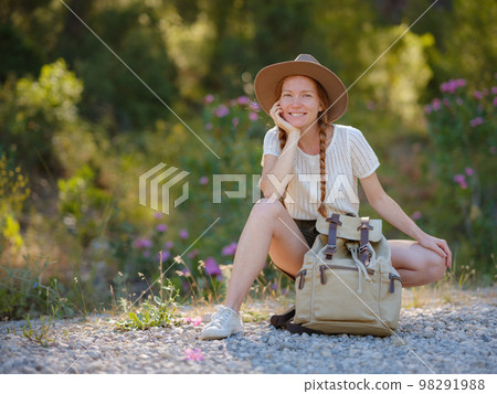 concept of embracing fresh air and engaging in outdoor activities 98291988