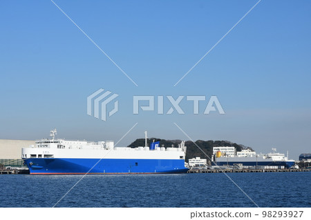 Oppama Port Nissho Maru and Day Breaks Bell Oppama Port Nissho Maru and Day Breaks Bell 98293927