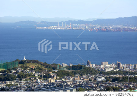 別府灣景觀和別府大分市區 別府灣景觀和別府大分市區 98294762