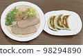 0405_Color illustration of ramen and dumplings 98294890