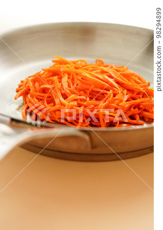 Carrot Rappe 胡蘿蔔沙拉 98294899