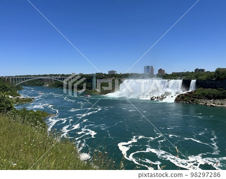 Niagara Falls on the border between Ontario, Canada and New York, United States Niagara Falls on the border between Ontario, Canada and New York, United States 98297286