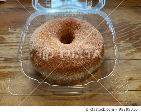 cinnamon sugar donuts in new york city 98299310