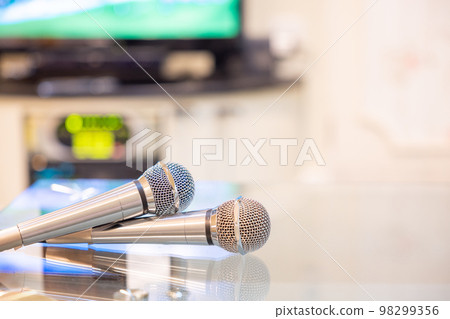 卡拉 OK 圖像卡拉 OK 盒 98299356