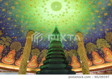 Wat Park Nam Thailand Wat Park Nam Thailand 98299397