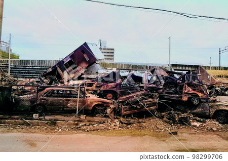 阪神大地震後的彩色黑白照片 阪神大地震後的彩色黑白照片 98299706
