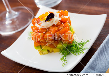 Tasty tuna tartar with avocado 98300260