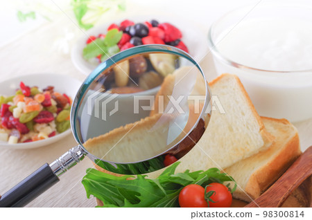 Image of examining ingredients of food 98300814