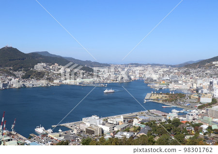 離開渡輪和長崎港 98301762