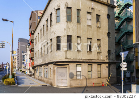 細野大廈(大阪府大阪市西區新町),大正時代的浪漫建築 細野大廈(大阪府大阪市西區新町),大正時代的浪漫建築 98302227