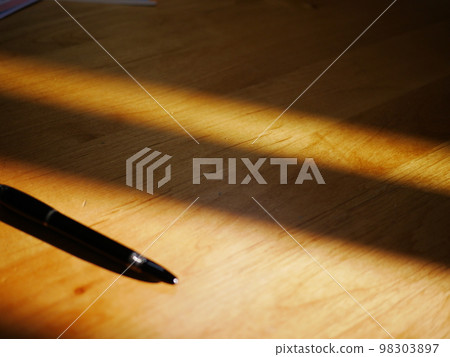 A notebook and a fountain pen, the joy of writing down time, perfect for copy space A notebook and a fountain pen, the joy of writing down time, perfect for copy space 98303897