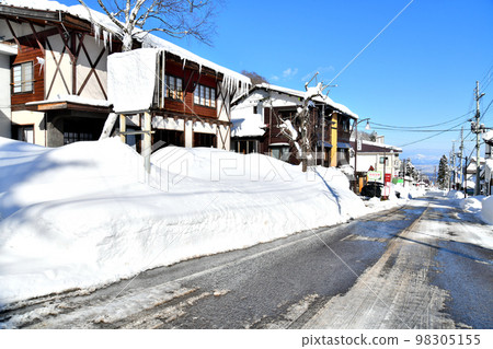 關溫泉町（新潟縣妙高市）【2023年1月】 98305155