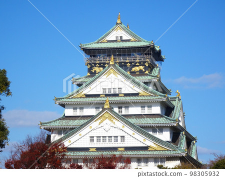The castle tower of Osaka Castle (Chuo Ward, Osaka City, Osaka Prefecture) November 2022 The castle tower of Osaka Castle (Chuo Ward, Osaka City, Osaka Prefecture) November 2022 98305932