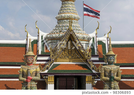 Thai Grand Palace Yak 98306893