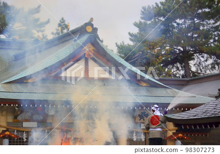 Gokoku Shinto shrine Gokoku Shinto shrine 98307273