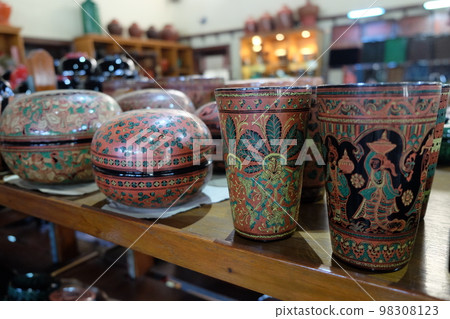 緬甸蒲甘漆工藝品“Bagan-nuri” 緬甸蒲甘漆工藝品“Bagan-nuri” 98308123