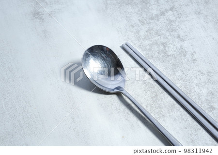 Korean-style stainless steel spoon Sukkara and chopsticks Chokkara 98311942