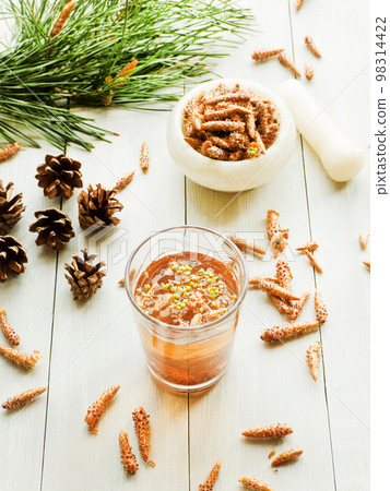Pine cone tea Pine cone tea 98314422