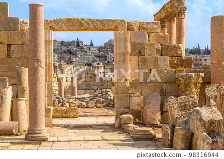 Jerash, Jordan Cardo maximus, Gerasa of Antiquity Jerash, Jordan Cardo maximus, Gerasa of Antiquity 98316944