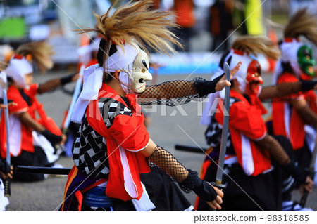 岩手縣北上市民俗藝能鬼舞 岩手縣北上市民俗藝能鬼舞 98318585