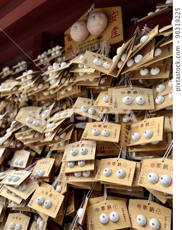 Jison-in Temple in Nyonin Koya in Wakayama Prefecture Jison-in Temple in Nyonin Koya in Wakayama Prefecture 98319225