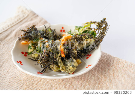 赤目天婦羅 98320263