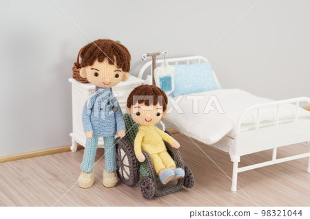 Amigurumi doll Hospitalization image Amigurumi doll Hospitalization image 98321044