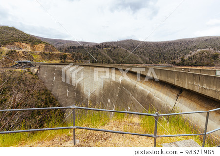 Tumut Pond Dam in New South Wales Australia 98321985
