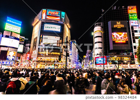 Tokyo cityscape in Japan Cumulative total of over 30 million people, 10 million people increased in 4 months, 456 deaths, the highest number in the world ... January 6th Tokyo cityscape in Japan Cumulative total of over 30 million people, 10 million people increased in 4 months, 456 deaths, the highest number in the world ... January 6th 98324484