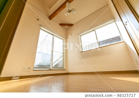 Renovation of children's room before renovation Renovation of children's room before renovation 98325727