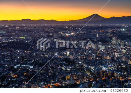 "Kanagawa Prefecture" Night view of Mt. Fuji and Yokohama residential area 98326680