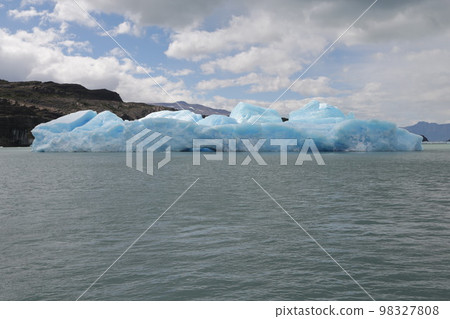 in the land of patagonia 98327808