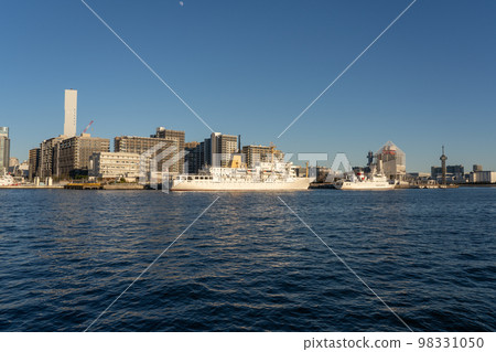 Tokyo Bay Changing Harumi area <January 2023> 98331050
