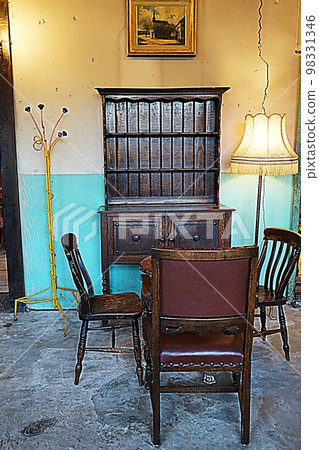 old furniture 98331346