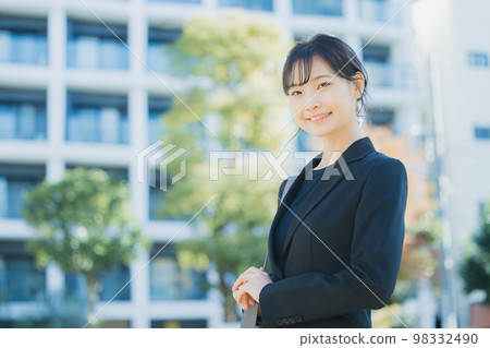 Business woman outdoors Business woman outdoors 98332490