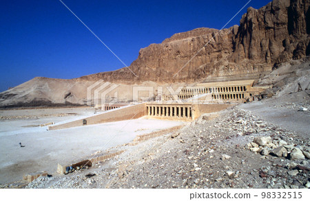 埃及哈特謝普蘇特女王神廟 98332515