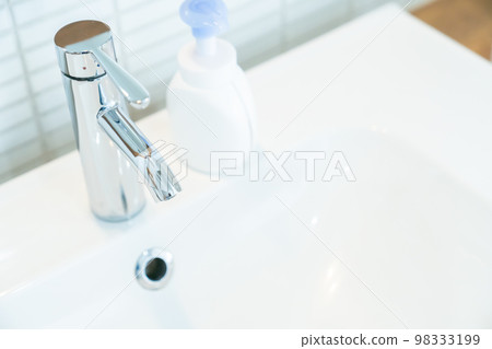 Washroom, sink, sink, water supply Washroom, sink, sink, water supply 98333199
