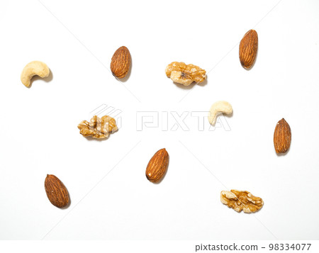 Mixed nuts (almonds, cashews, walnuts) 98334077