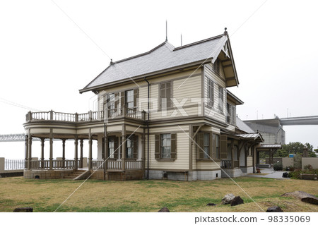 Former Residence of Sanji Muto (Former Kanebo Maiko Club) Former Residence of Sanji Muto (Former Kanebo Maiko Club) 98335069