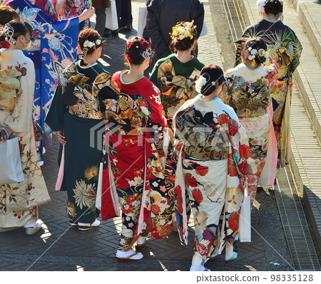 20-year-old gathering adult ceremony 20-year-old gathering adult ceremony 98335128