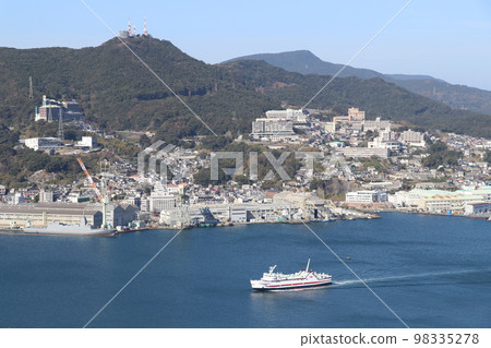 離開渡輪和長崎港 98335278