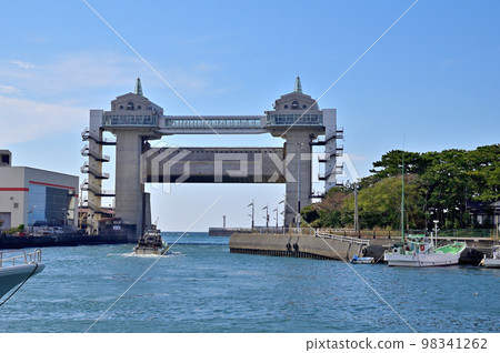 沼津港大型觀察鎖“By”“ 98341262