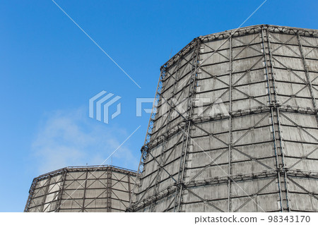 Cooling of hot salt water in steam units of the cooling tower of an industrial enterprise Cooling of hot salt water in steam units of the cooling tower of an industrial enterprise 98343170