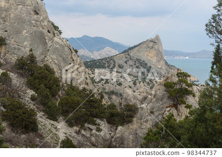 Top view of Mount Koba-Kaya from Karaul-Oba mountain. Crimea Top view of Mount Koba-Kaya from Karaul-Oba mountain. Crimea 98344737