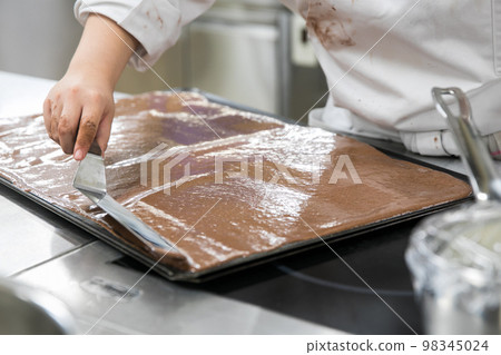 巧克力甜點的烹飪風景 98345024